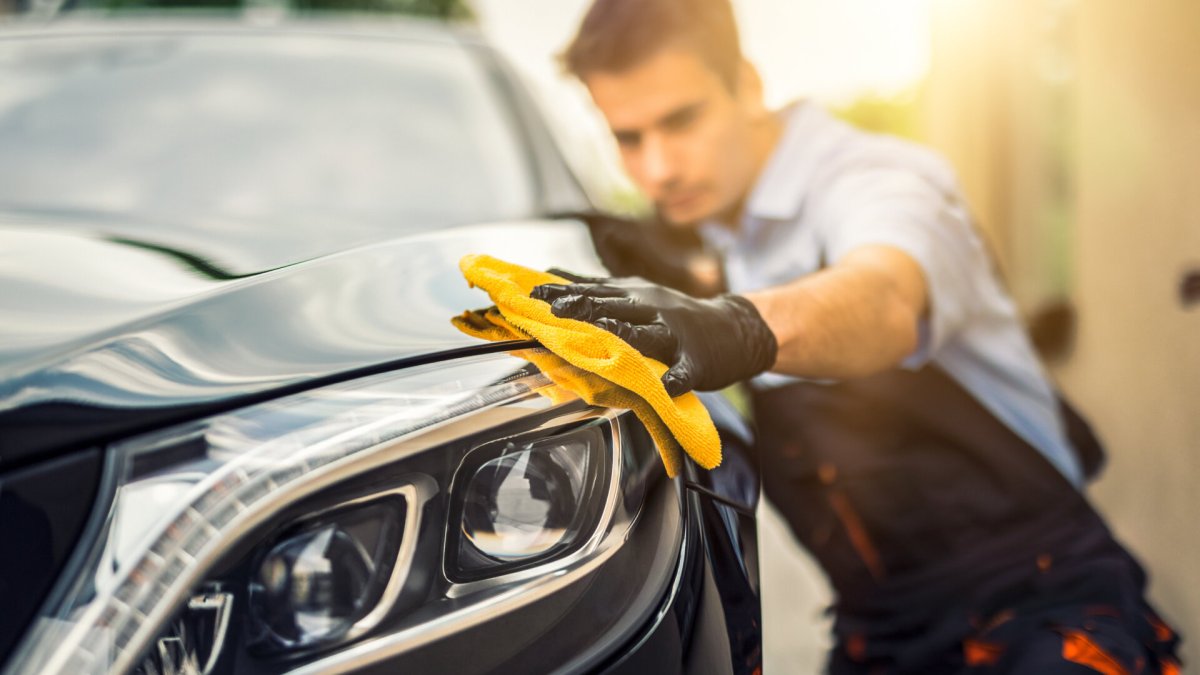 Lackpflege im Frühling: Pollen, UV, Feinstaub vorbeugen