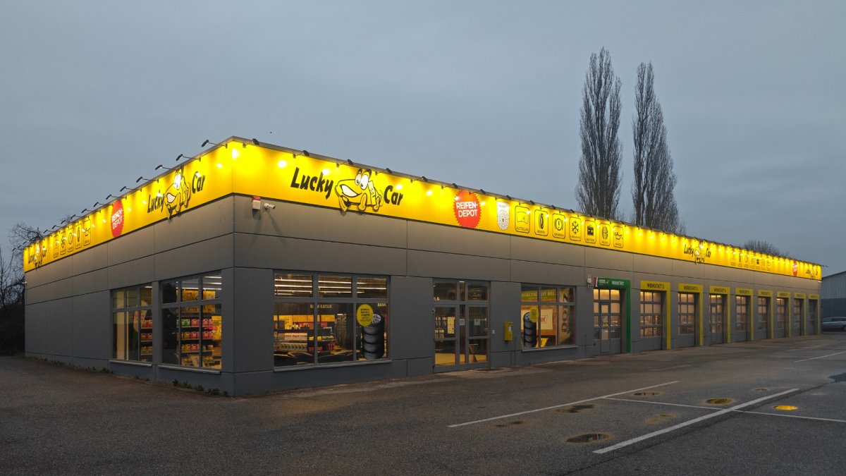 Lucky Car 8055 Graz, Puntigamer Straße 123