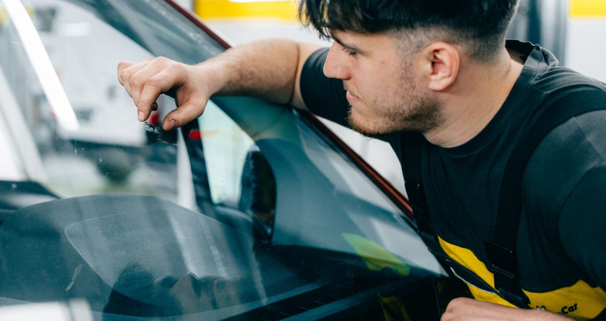 Steinschlag&shy;reparatur