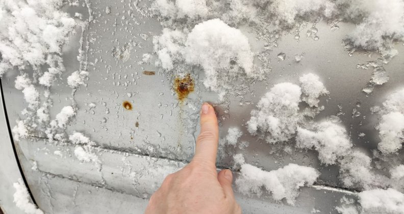 Kratzer auf Eis gelegt? Leider keine gute Idee.