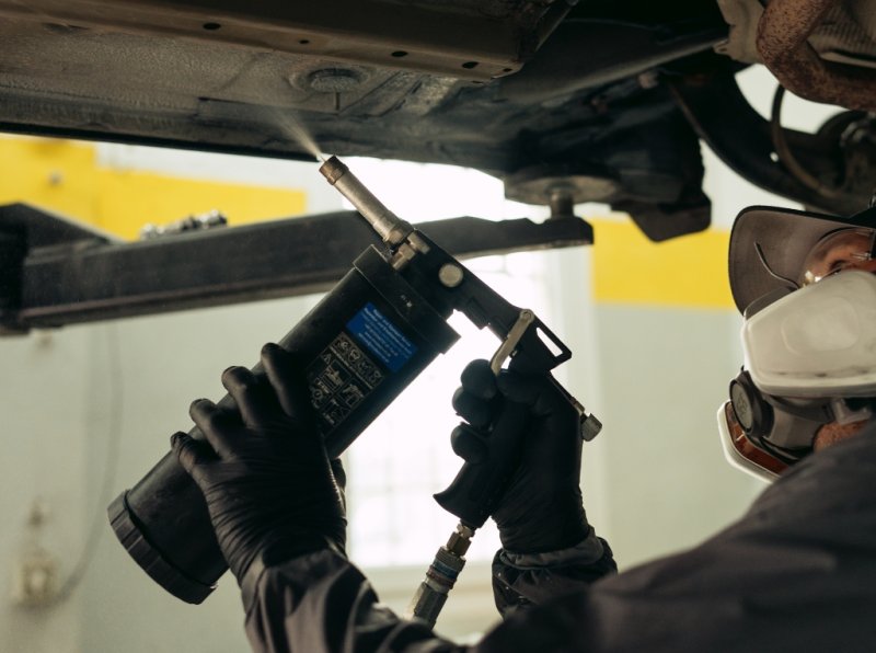 Unterbodenversiegelung: Warum jetzt der perfekte Zeitpunkt ist