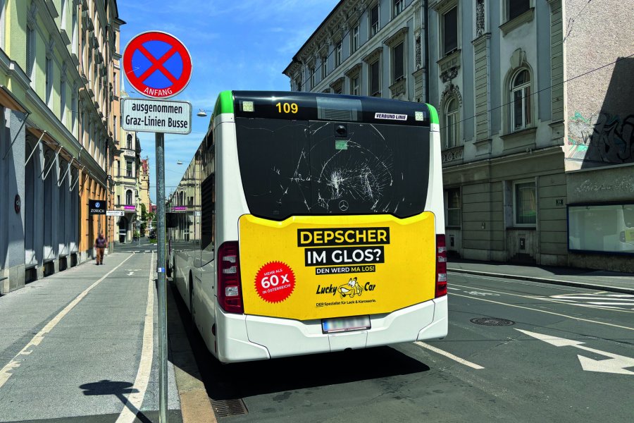 Doppel-Gold für die Lucky Car Buswerbung