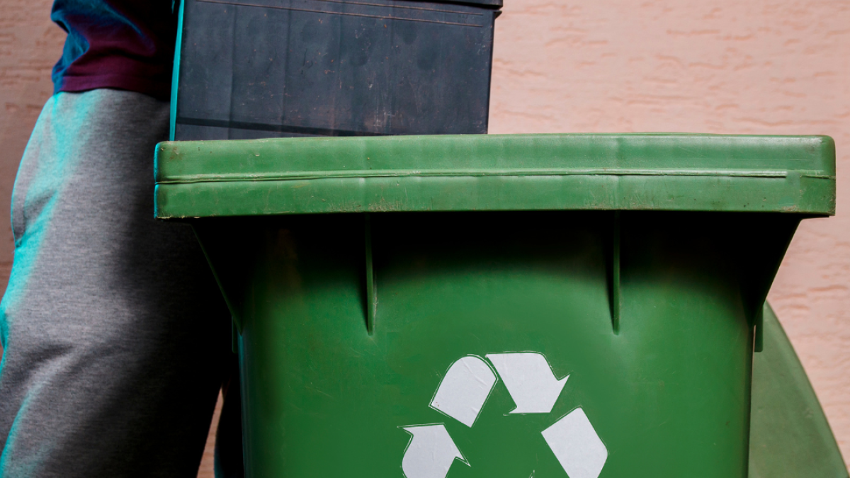 Recycling von Autobatterien und Akkus